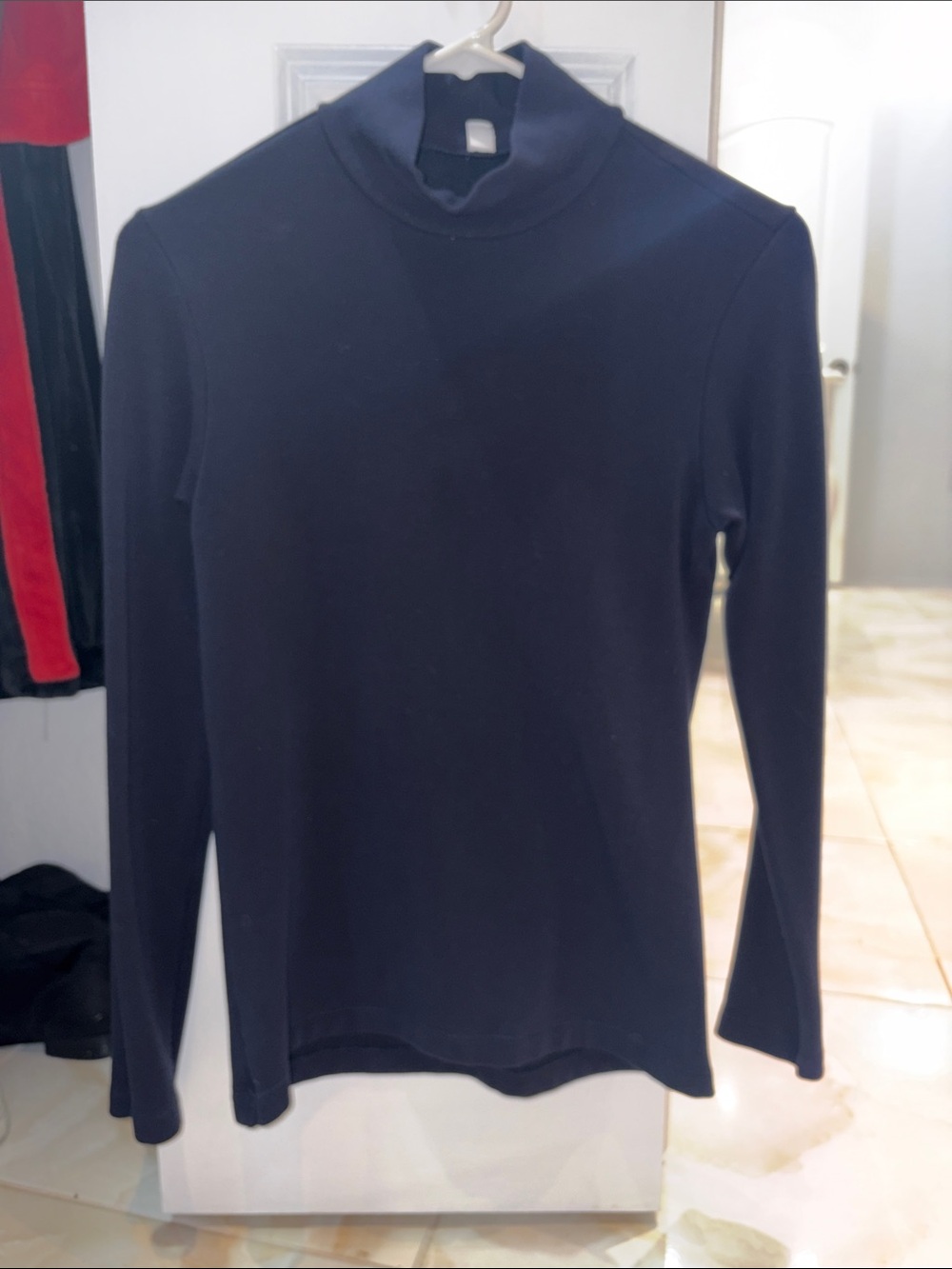 Uniqlo Heat Tech Ultra Warm Navy Blue Minimalist Crewneck Top